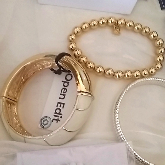 Bracelet Bundle - Picture 4 of 6